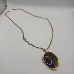 Sarah Coventry One Size Brown Gold Tone Striped Stone Pendant Necklace